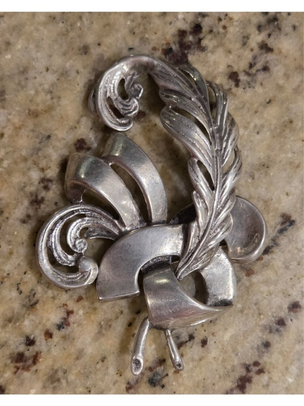 Large 3" Silver Tone Leaf Feather Brooch Bow Theater Pirate Victorian